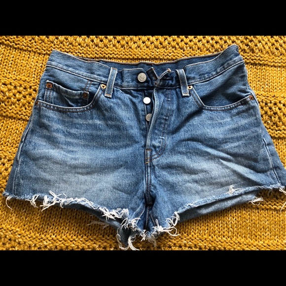 levis jean short